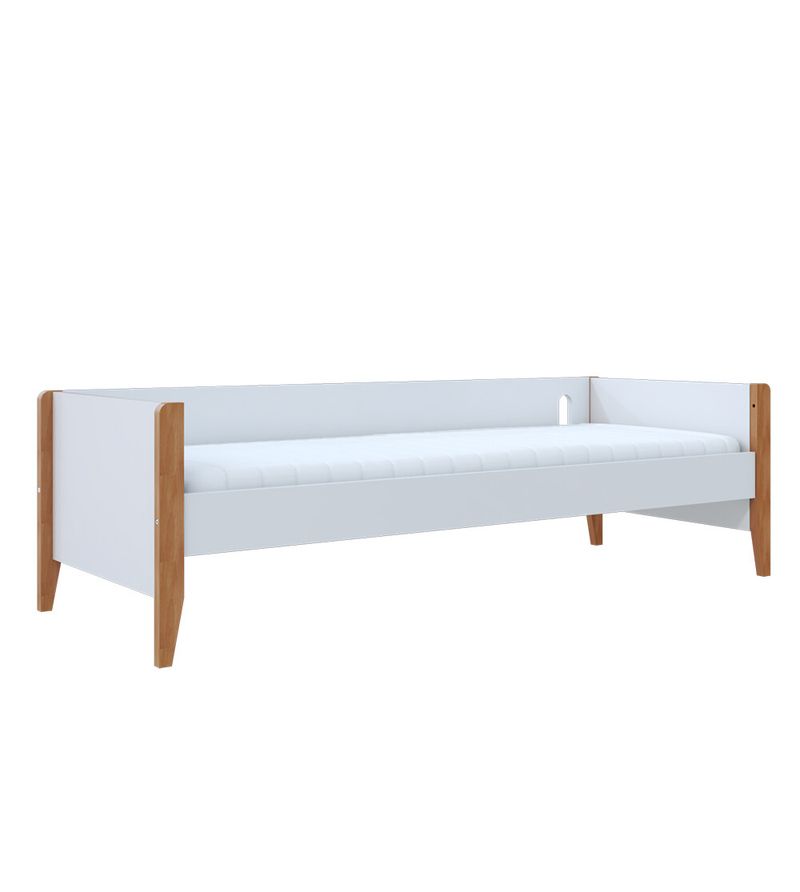 Cama