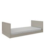 Cama