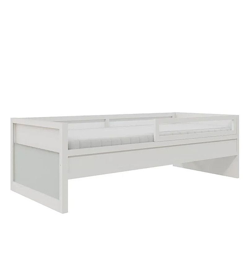 Cama
