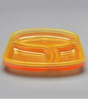 Kit com 3 Pratos e Divisória