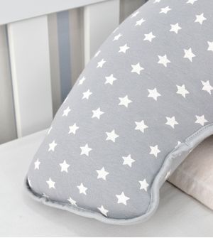 Almofada de Amamentação Estrelinhas