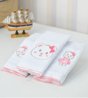Kit Fralda Luxo Bordada com 3 unidades