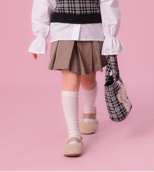 Saia Short Sarja Pregas e Bolsos
