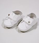 Tenis