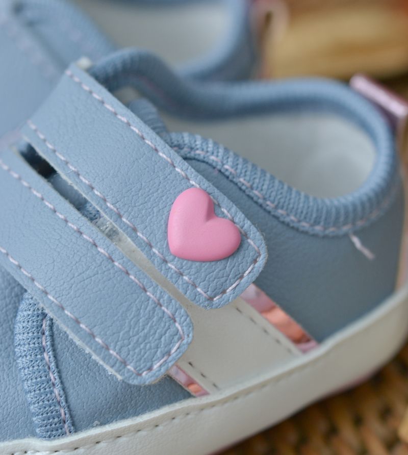 Tenis