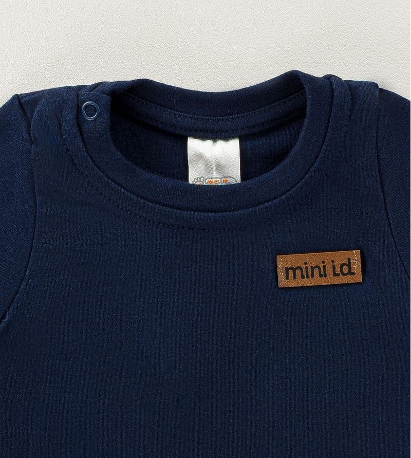 Jardineira-Camiseta