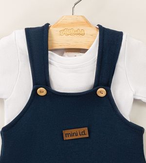 JardineiraCamiseta Básica Marinho