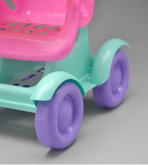 Carrinho de Boneca Pequena Mamãe