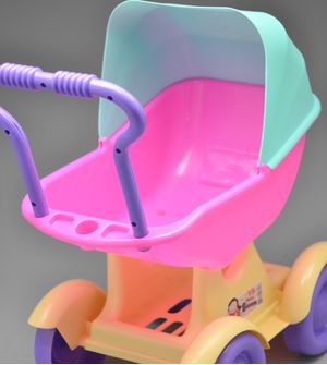 Carrinho de Boneca Berço Soneca