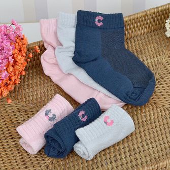 Kit Meia Cano Curto Infantil com 3 Unidades Tam. 23 a 26