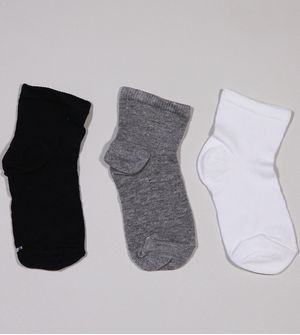 Kit Meia Cano Médio 3 Unidades - T06024 Preta Tam. 23 a 34