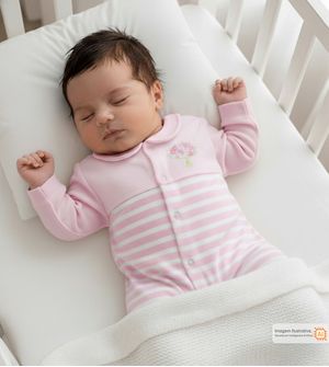 Macacão Listras Rosa