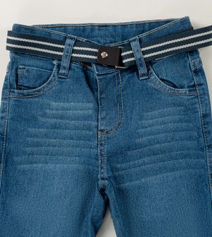 Calça Jeans com Cinto