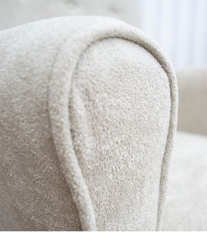 Poltrona Amamentação Julia com Puff e Balanço Boucle Gariani