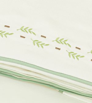 Jogo de Lençol para Berço Bordado Bambino com 3 peças