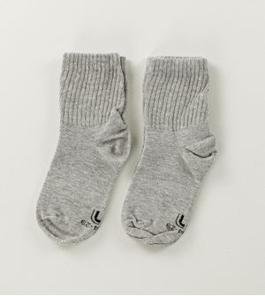 Kit Meia Kids Cano Médio com 2 unidades Cinza