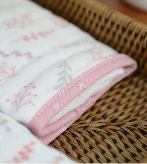 Kit Pano de Boca com Prendedor de Chupeta 2 Unidades