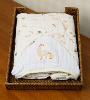 Toalha de Banho Soft com Capuz Bordado 90 x 80cm