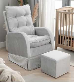 Poltrona Amamentação Valentina Veludo com Puff Gariani