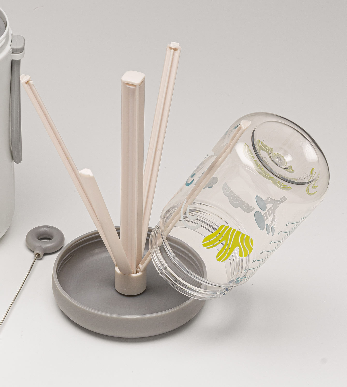 Kit Limpeza de Mamadeira com Estojo Cinza Twibex - Alô Bebê - Loja