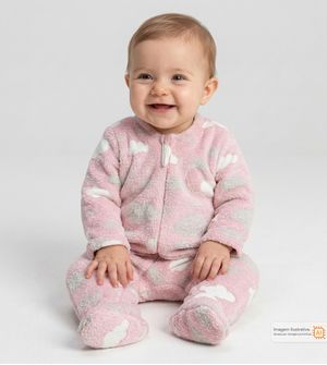 Macacão Pelúcia Entre as Nuvens