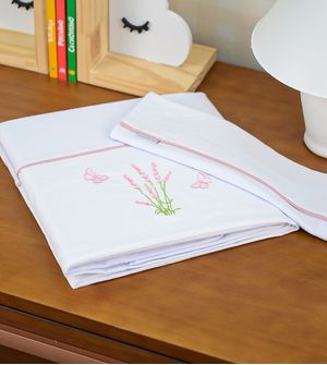 Jogo de Lençol para Berço Bordado Lavanda Rosa com 3 peças