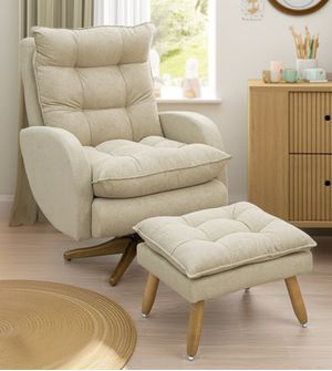 Poltrona Amamentação Cláudia Boucle com Puff Gariani