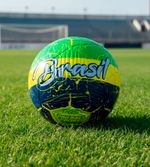 Bola