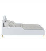 Cama